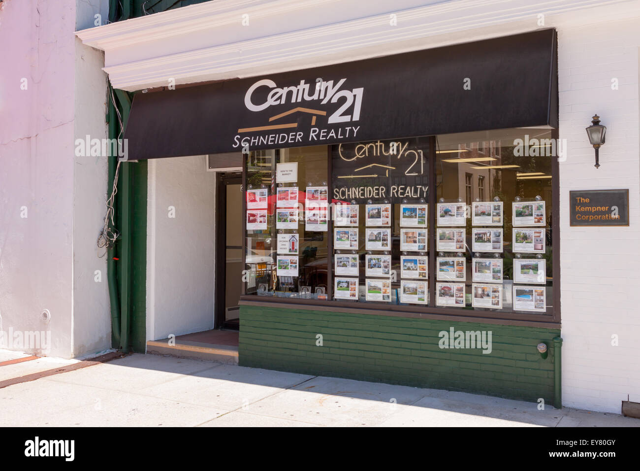 A Century 21 real estate franchise location in White Plains, New York