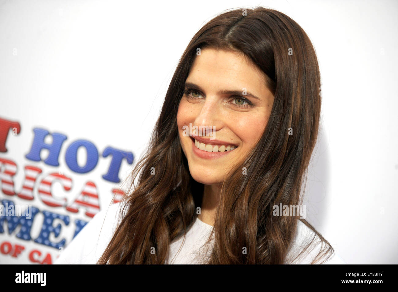 Lake bell attending wet hot hi-res stock photography and images - Alamy
