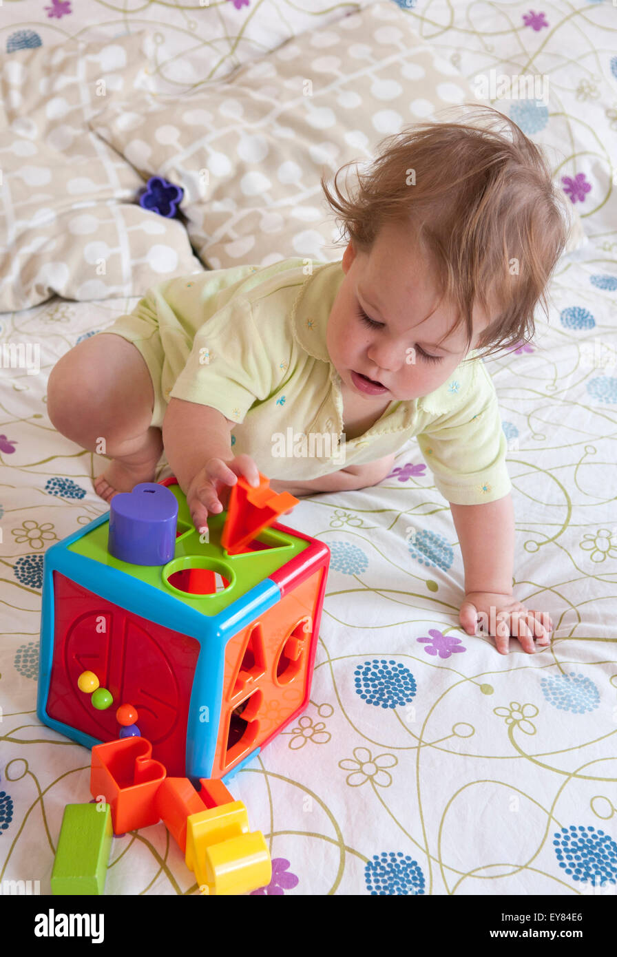 infant shape sorter