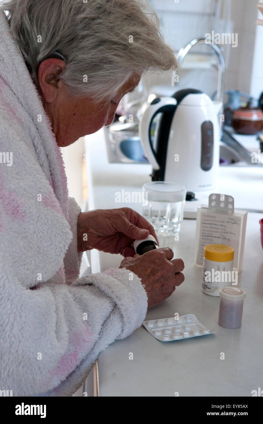 Medication label hi-res stock photography and images - Alamy