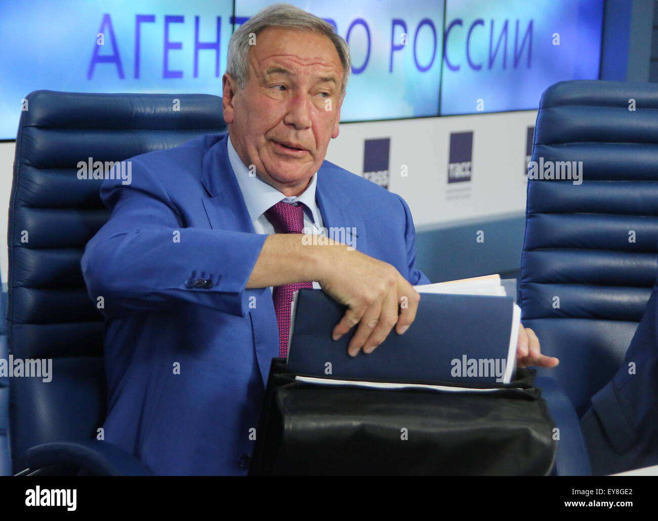 Тасс новости спорта. Шамиль Тарпищев. Тарпищев.