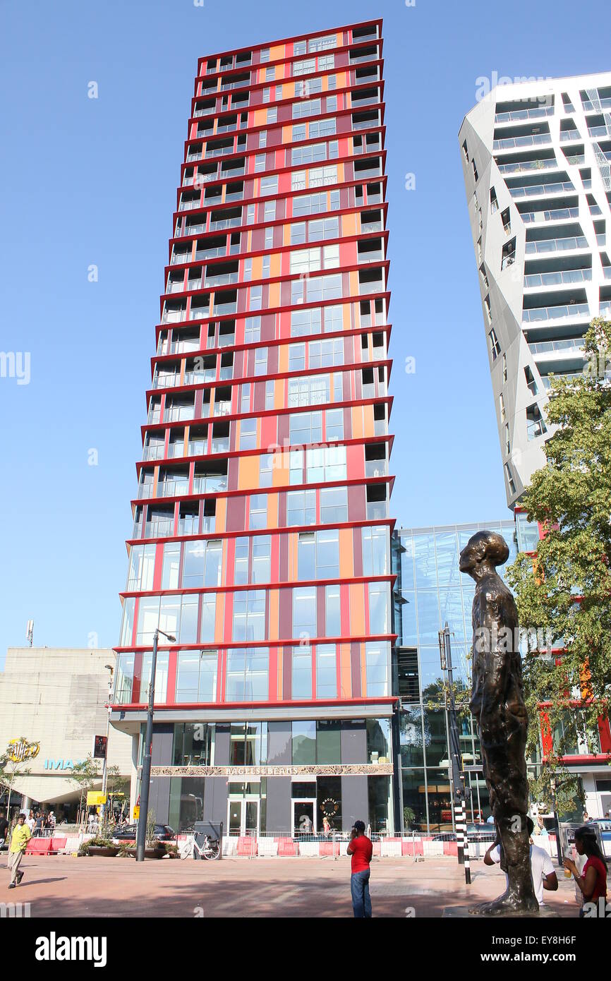New highrise apartment Complex Calypso at Westersingel canal and