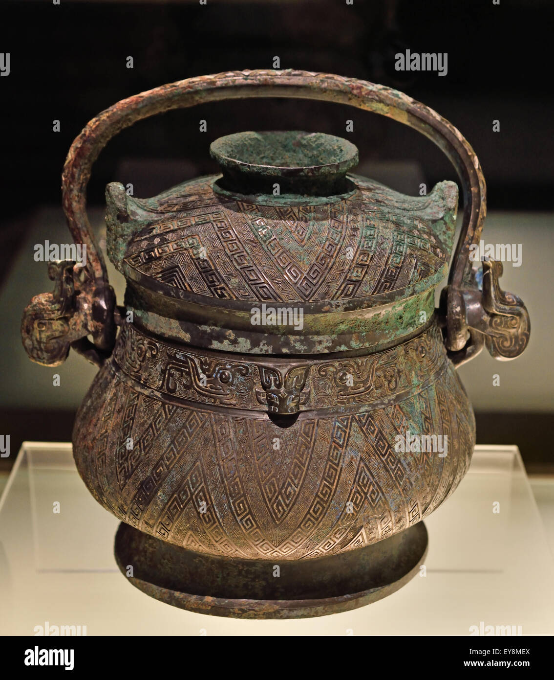 You ( wine vessel ) Early Western Zhou ( 11th century  BC )  Bronze Shanghai Museum of ancient Chinese art China Stock Photo