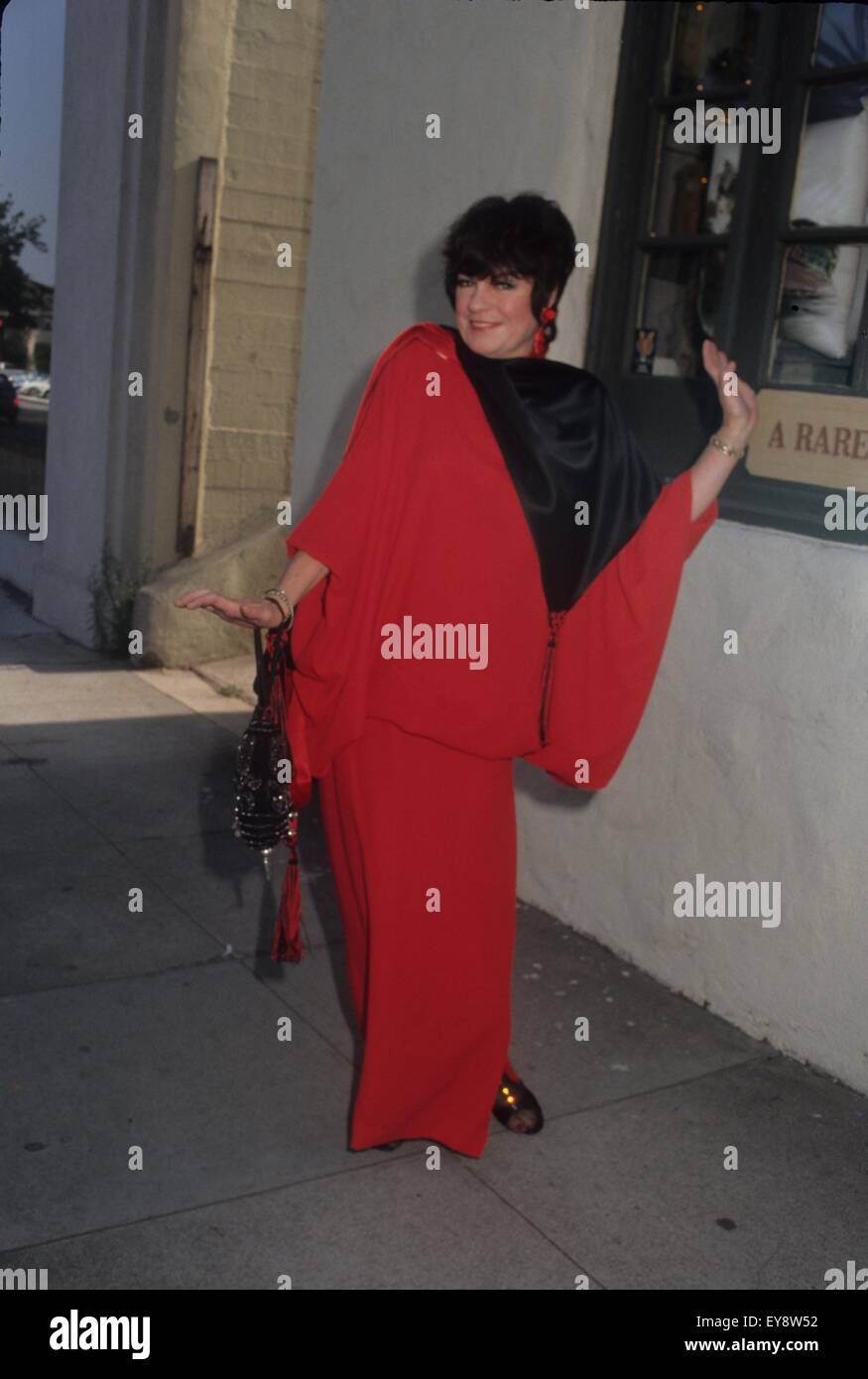 Joanne worley 007 jpg hi-res stock photography and images - Alamy