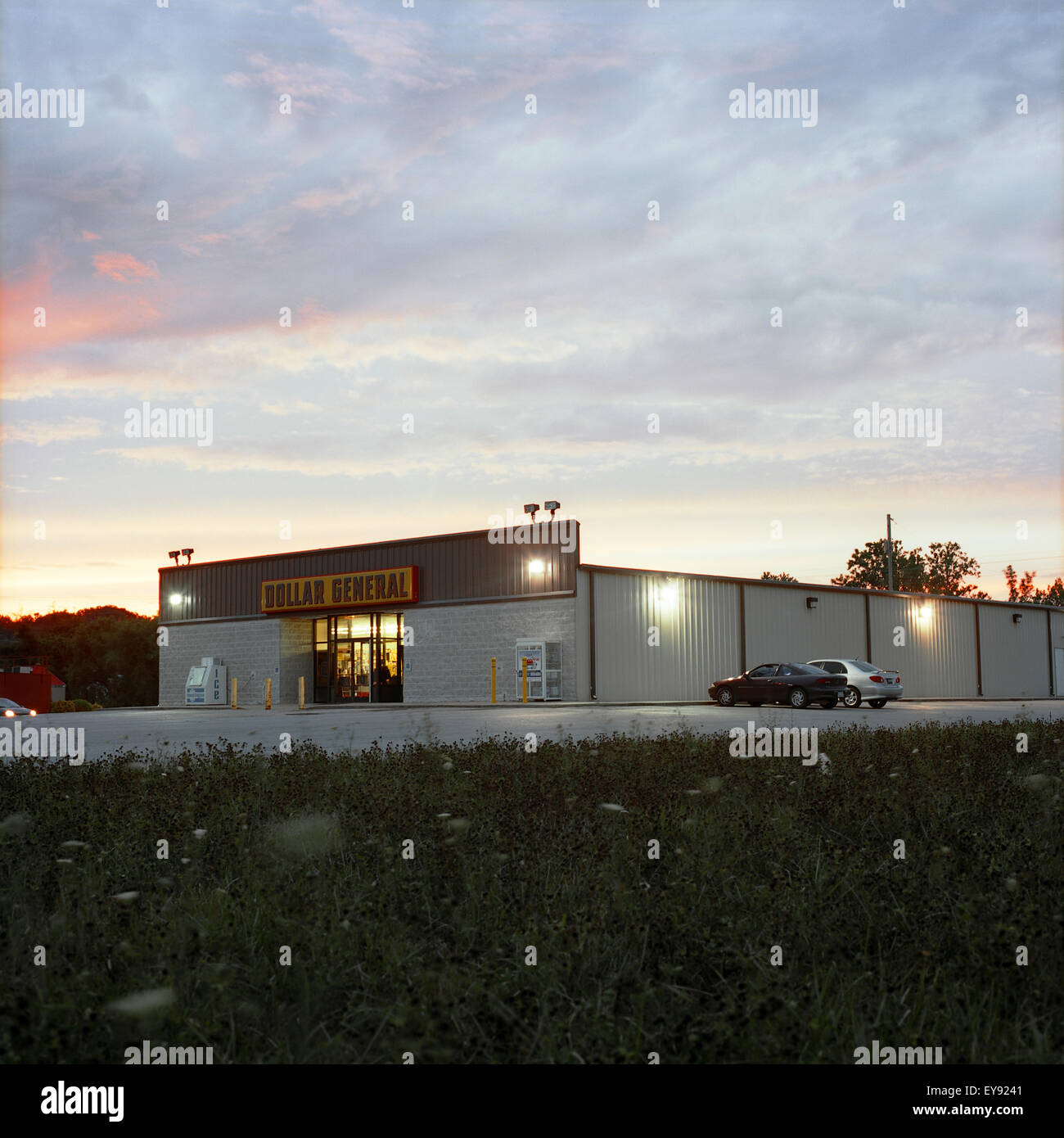 Dollar general store hires stock photography and images Alamy