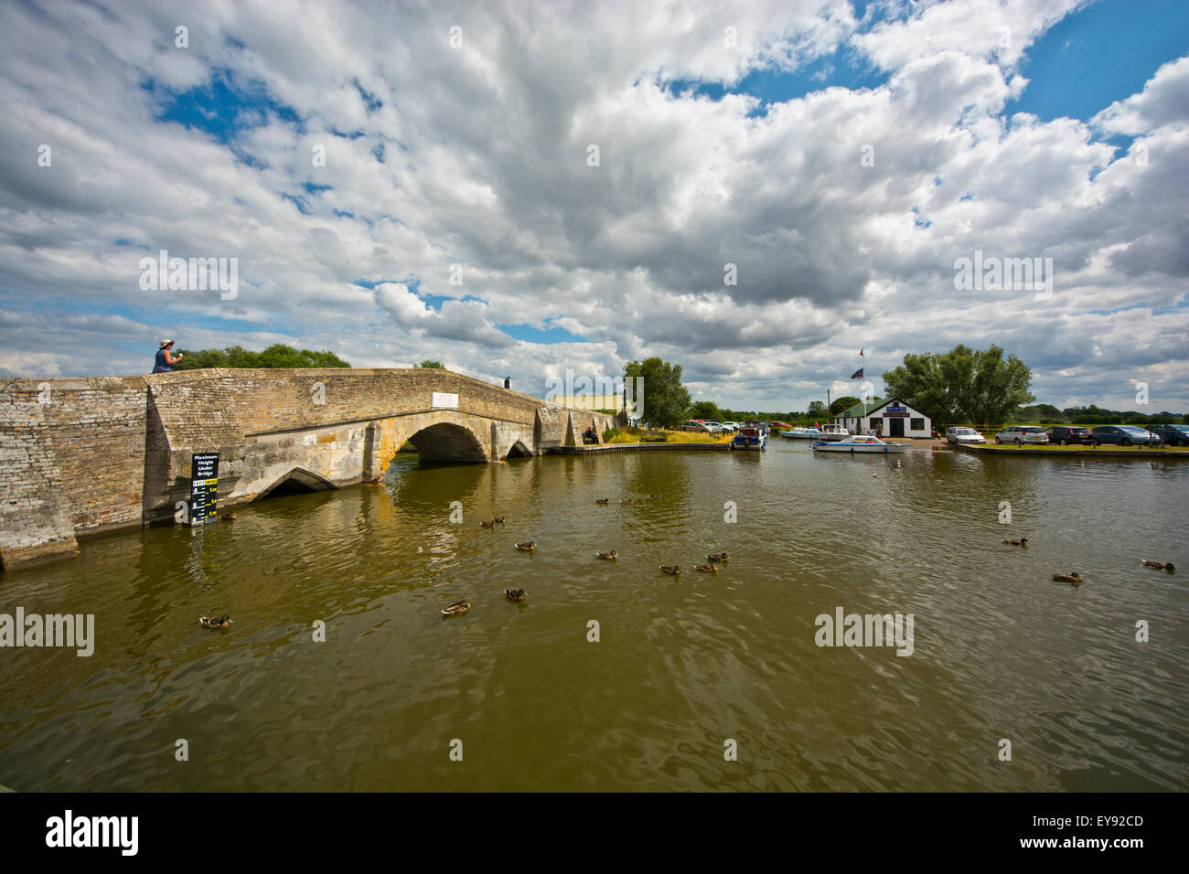 Potter Heigham Bridge Stock Photo Alamy