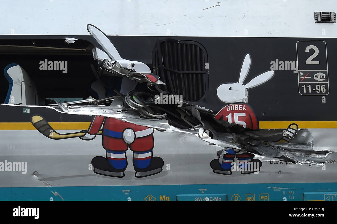 Train seen on destroyed railway hires stock photography and images Alamy