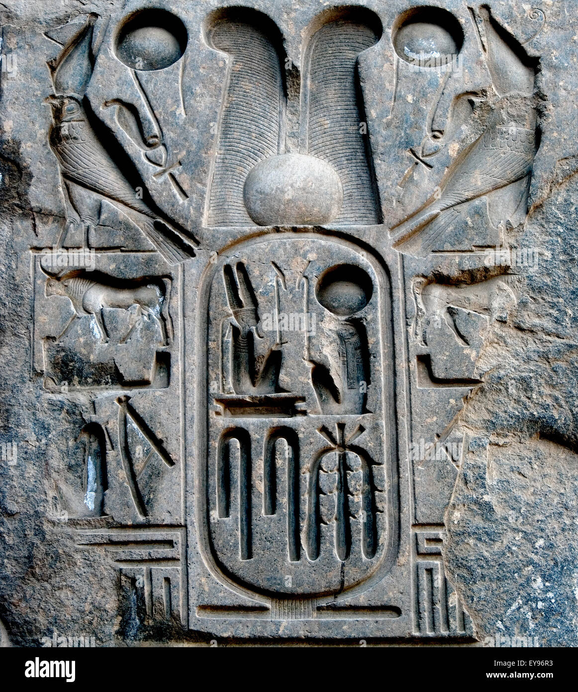 Luxor, Egypt. Temple of Luxor (Ipet resyt): the regalia of pharaoh Usermaatra Setepenra Ramses II the Great (1303-1212 b.C.) Stock Photo