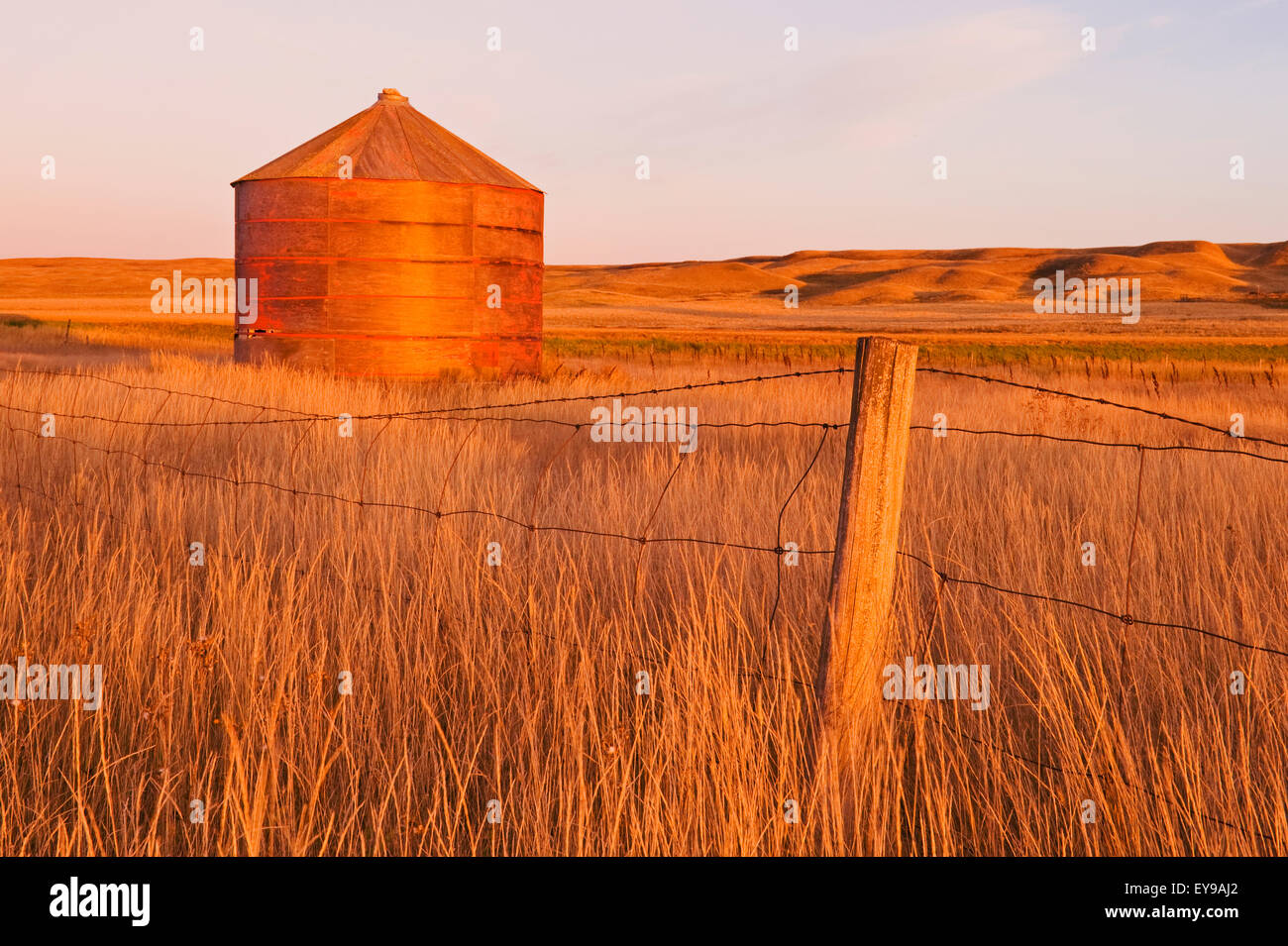 Abandoned Grain Bin; Thunder Creek, Saskatchewan, Canada Stock Photo ...