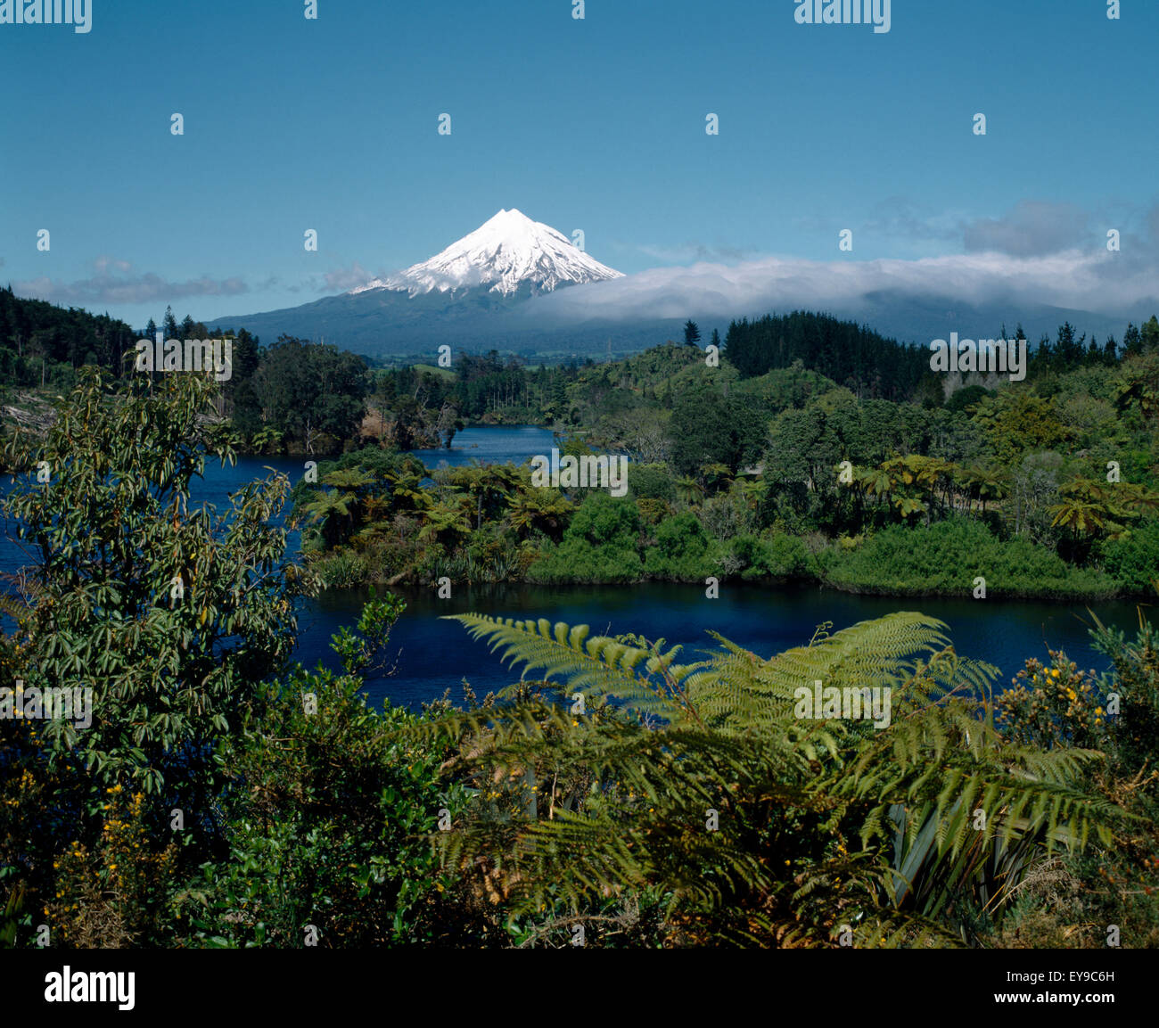 Taranaki New Zealand Mount Taranaki (Egmont) Stock Photo