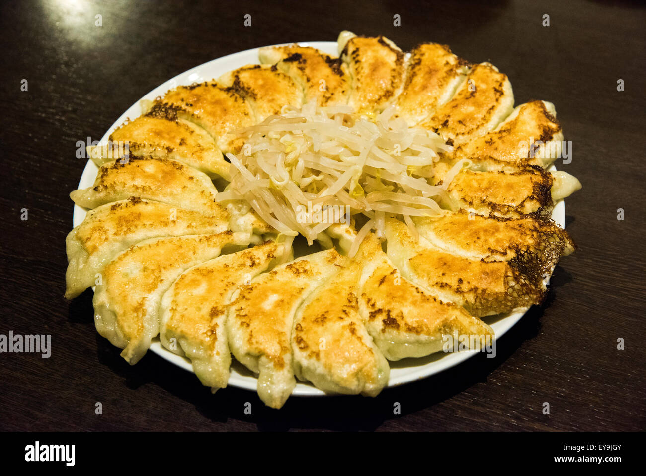 Hamamatsu gyoza hires stock photography and images Alamy