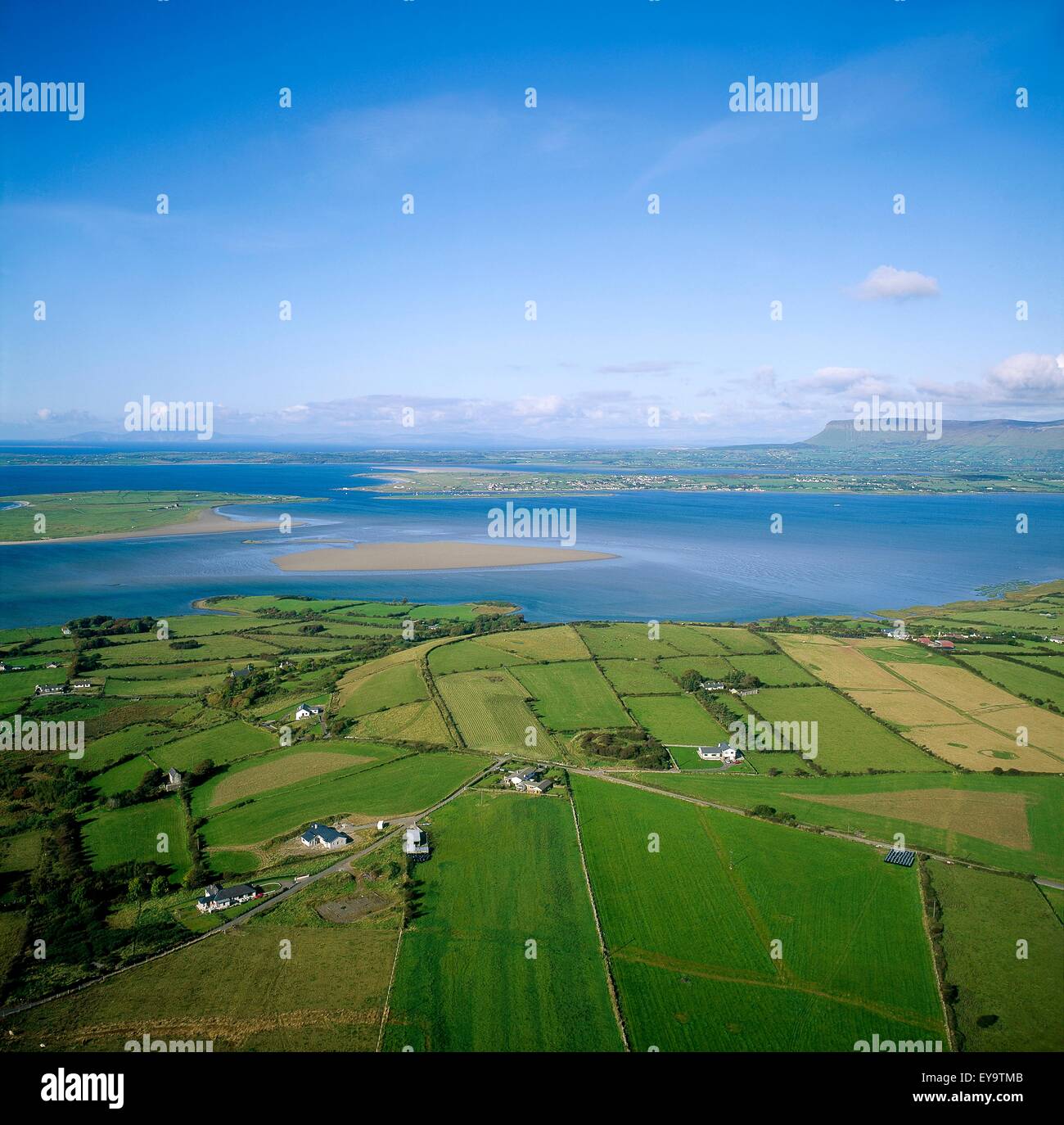 Rosses point and ben bulben hi-res stock photography and images - Alamy
