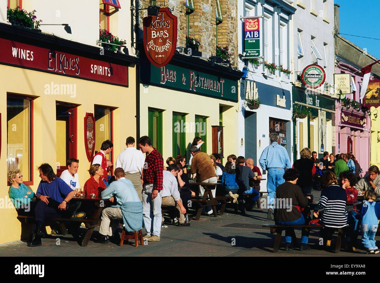 Clifden Ireland Connemara Pub High Resolution Stock Photography And Images Alamy