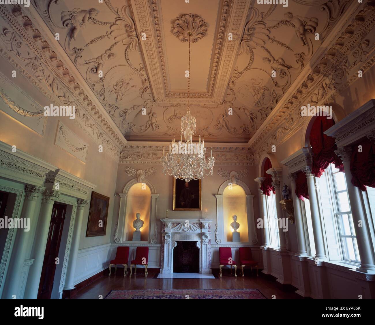 Ireland 18th century house interior hi-res stock photography and images ...