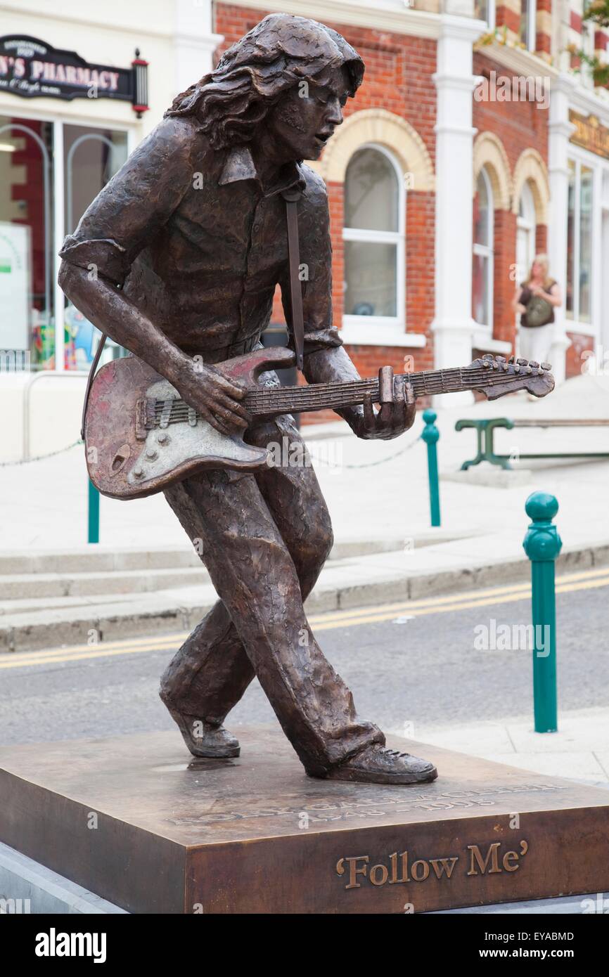 Statue Of Irish Musician Rory Gallagher; Ballyshannon, County Donegal, Ireland Stock Photo