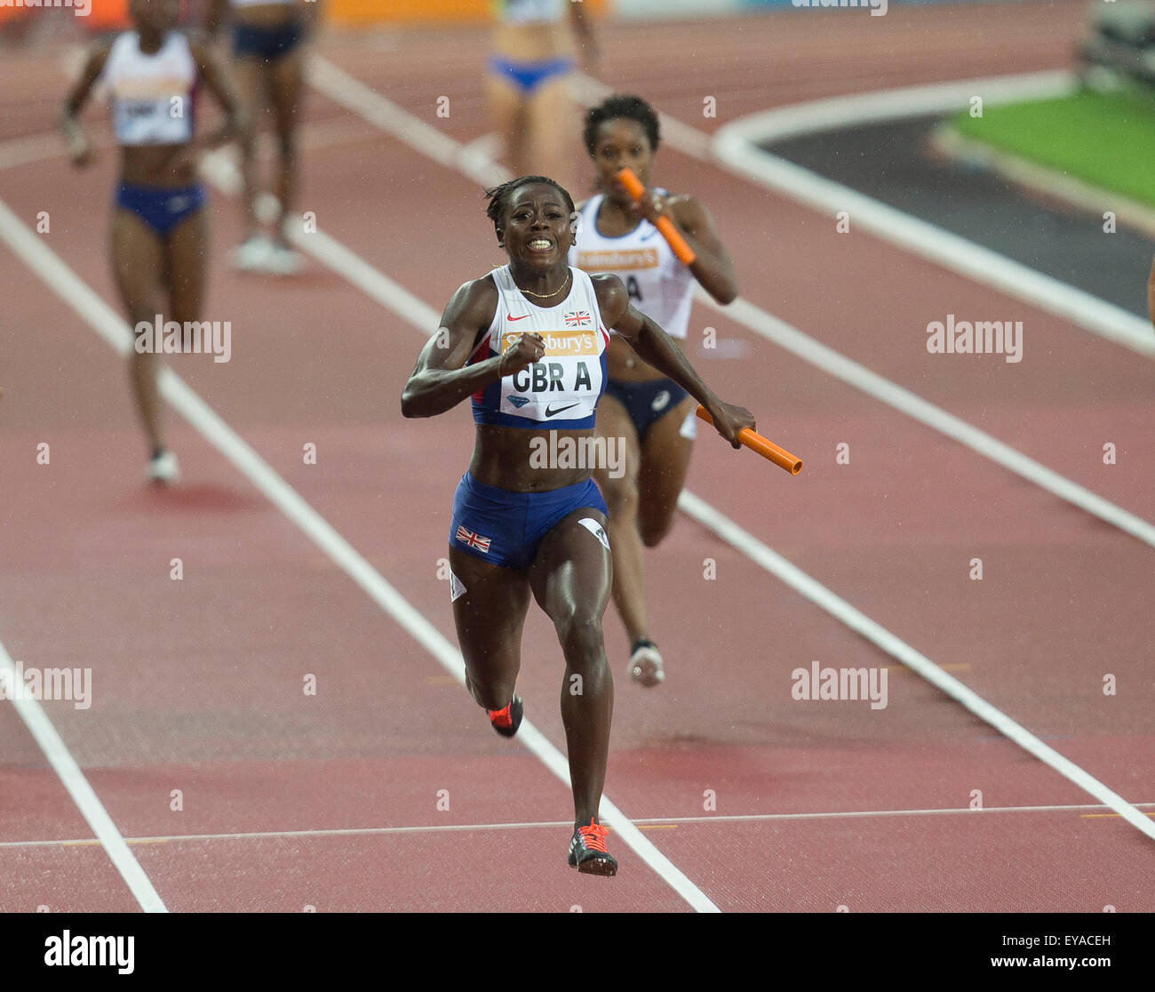 Queen Elizabeth Olympic Park, London, UK. 24th July, 2015. Sainsburys Anniversary Games. Desiree Henry (GBR) runs the final leg of the Womens 4x100 relay. © Action Plus Sports/Alamy Live News Stock Photo
