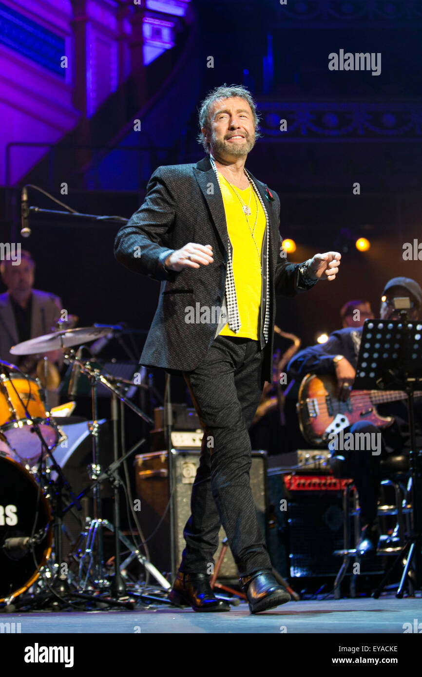 Paul Rodgers live Stock Photo