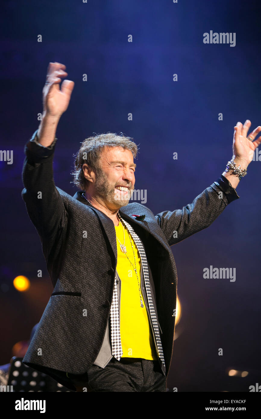 Paul Rodgers live Stock Photo