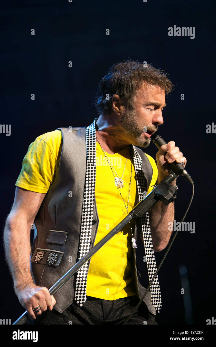Paul Rodgers live Stock Photo