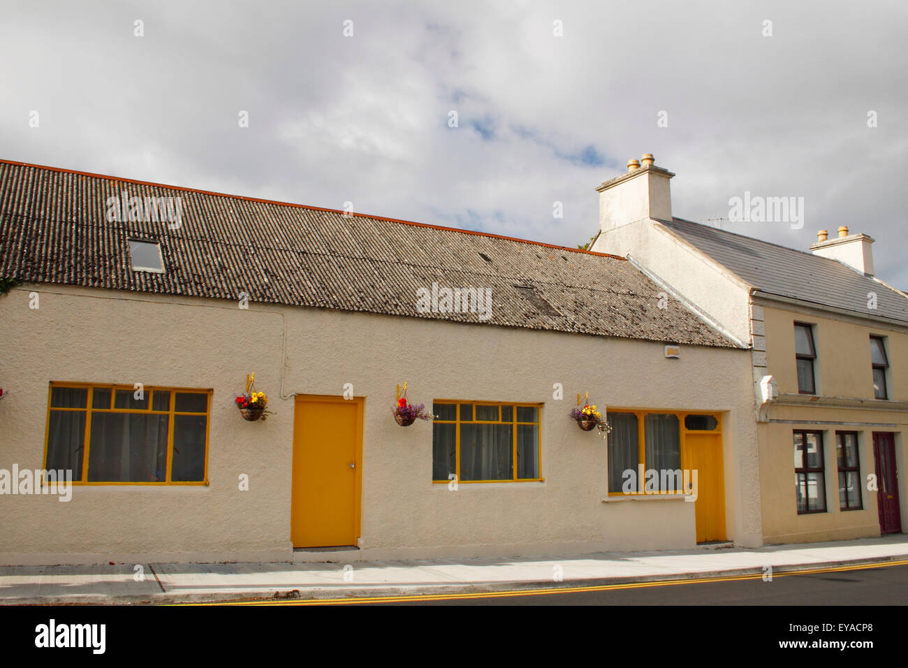 Painted yellow with white trim hires stock photography and images Alamy