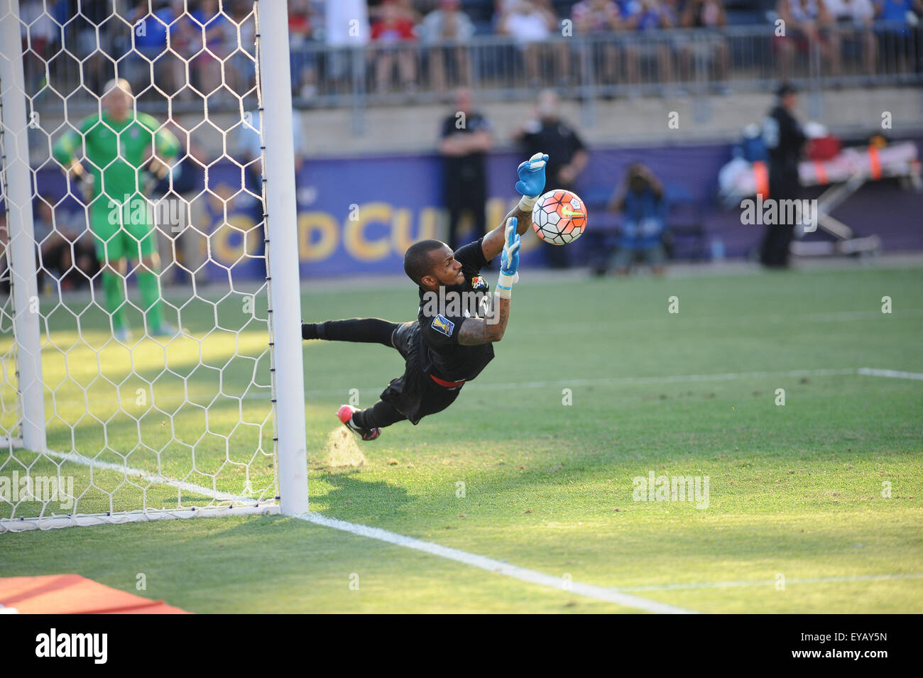 Chester, Pennsylvania, USA. 25th July, 2015. PANAMA goalie, JAIME PENEDO (1) attempts to block a penalty kick during the third place match which was played at PPL Park in Chester Pa (Credit Image: © Ricky Fitchett via ZUMA Wire) Stock Photo