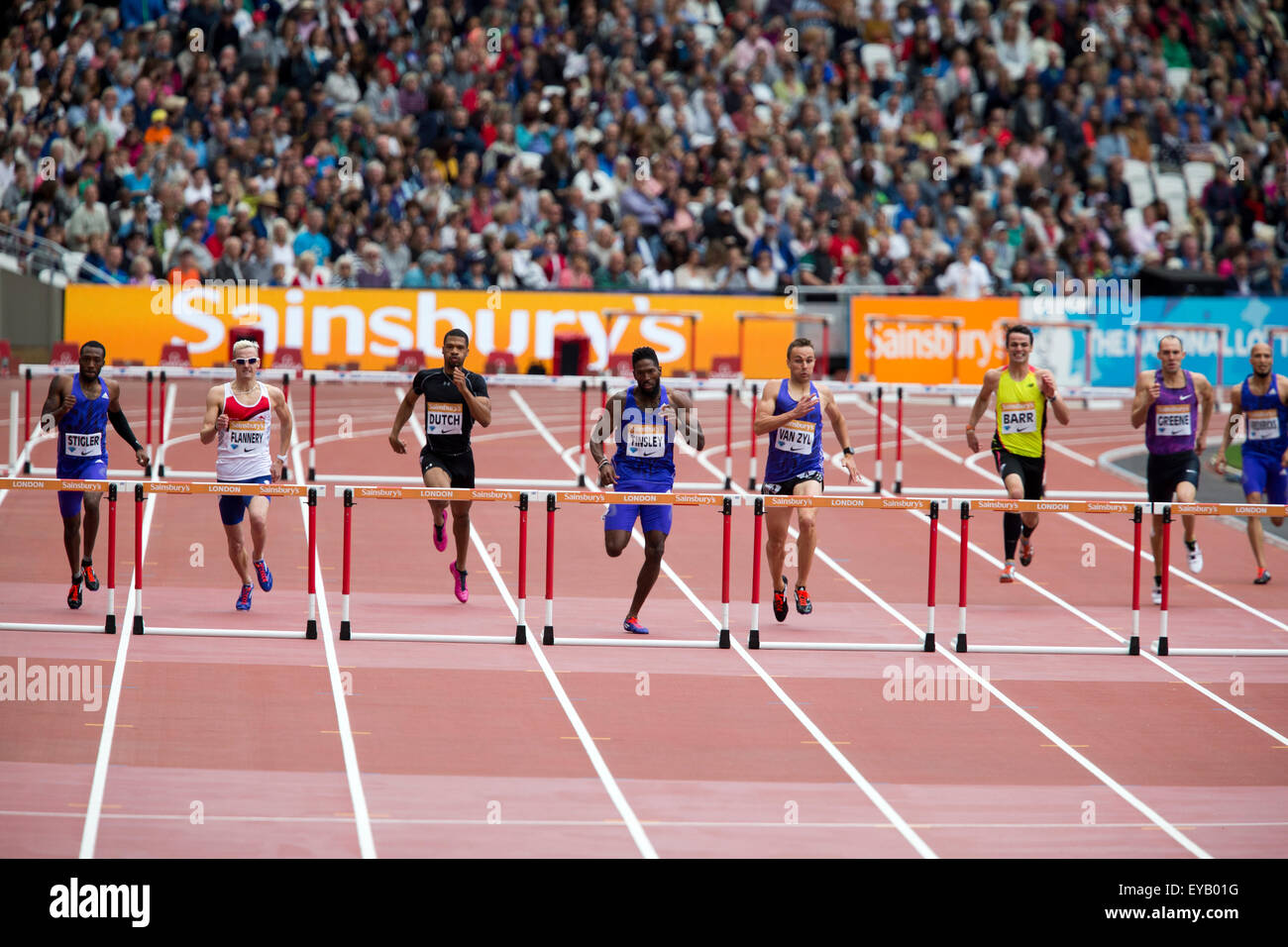 Mens 400m hurdles hires stock photography and images Alamy