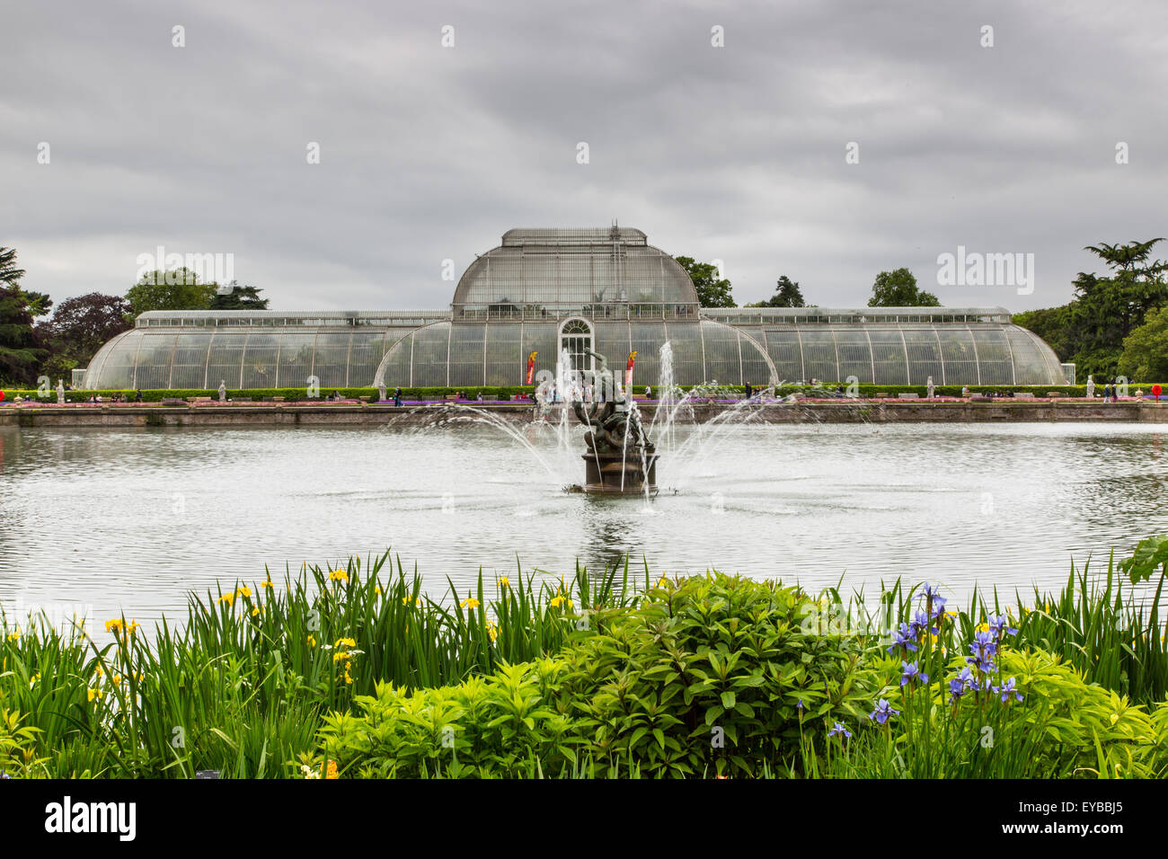 Kew Gardens London, Palm house and lake Stock Photo