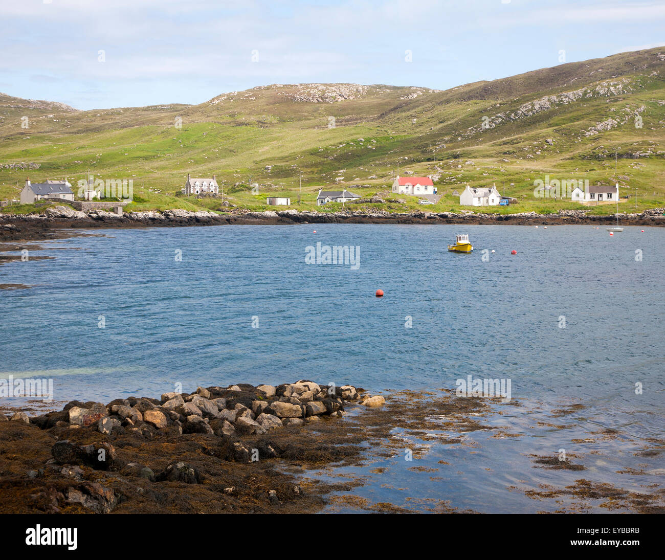 Croft houses along the shoreline at Leidag, Castlebay, Barra, Outer Hebrides, Scotland, UK Stock
