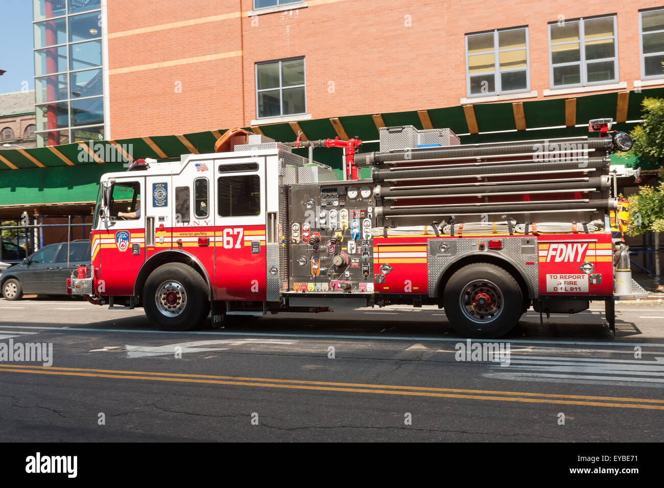 FDNY Engine 67 serving Washington Heights in New York City. Stock Photo