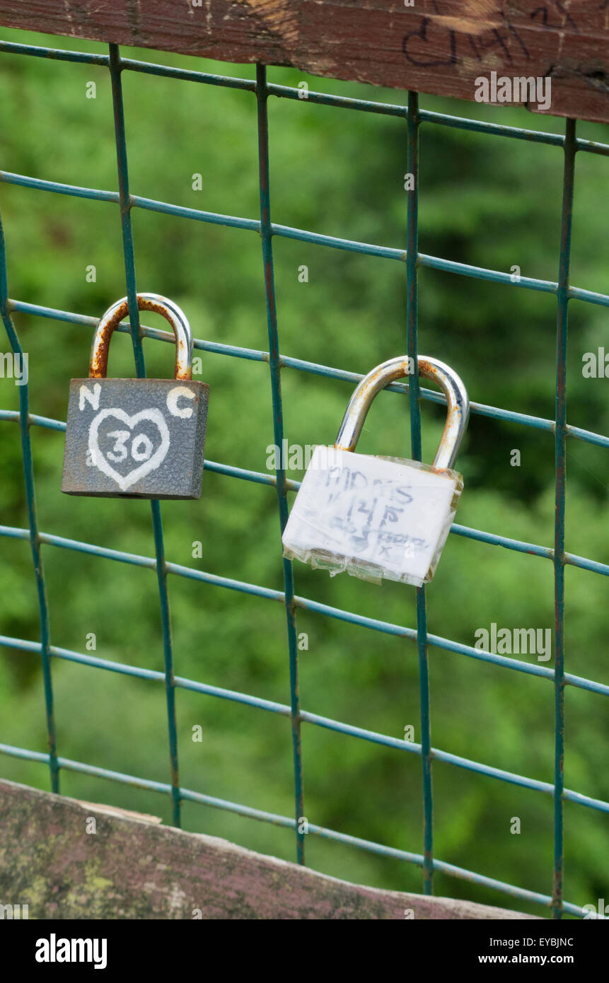 Love Locks or Lover's Padlocks On Mesh Fencing, UK Stock Photo Alamy