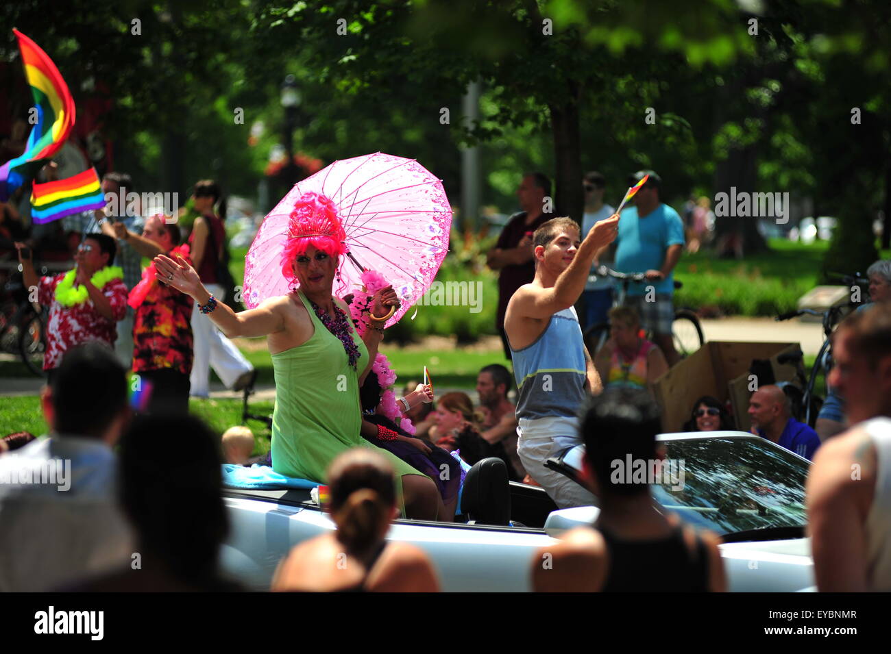 London, Ontario, Canada. 26th July, 2015. Thousands of people line the streets of London to view