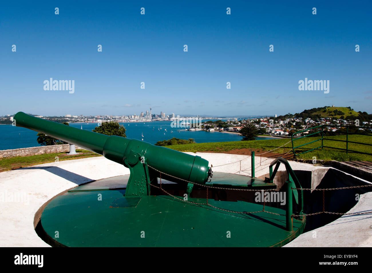 BL 8 Inch Gun - Auckland - New Zealand Stock Photo