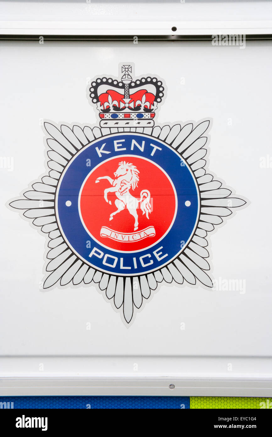 British Police sign, Invicta Kent shield with 'Kent Police' on. Detail from  police car Stock Photo - Alamy