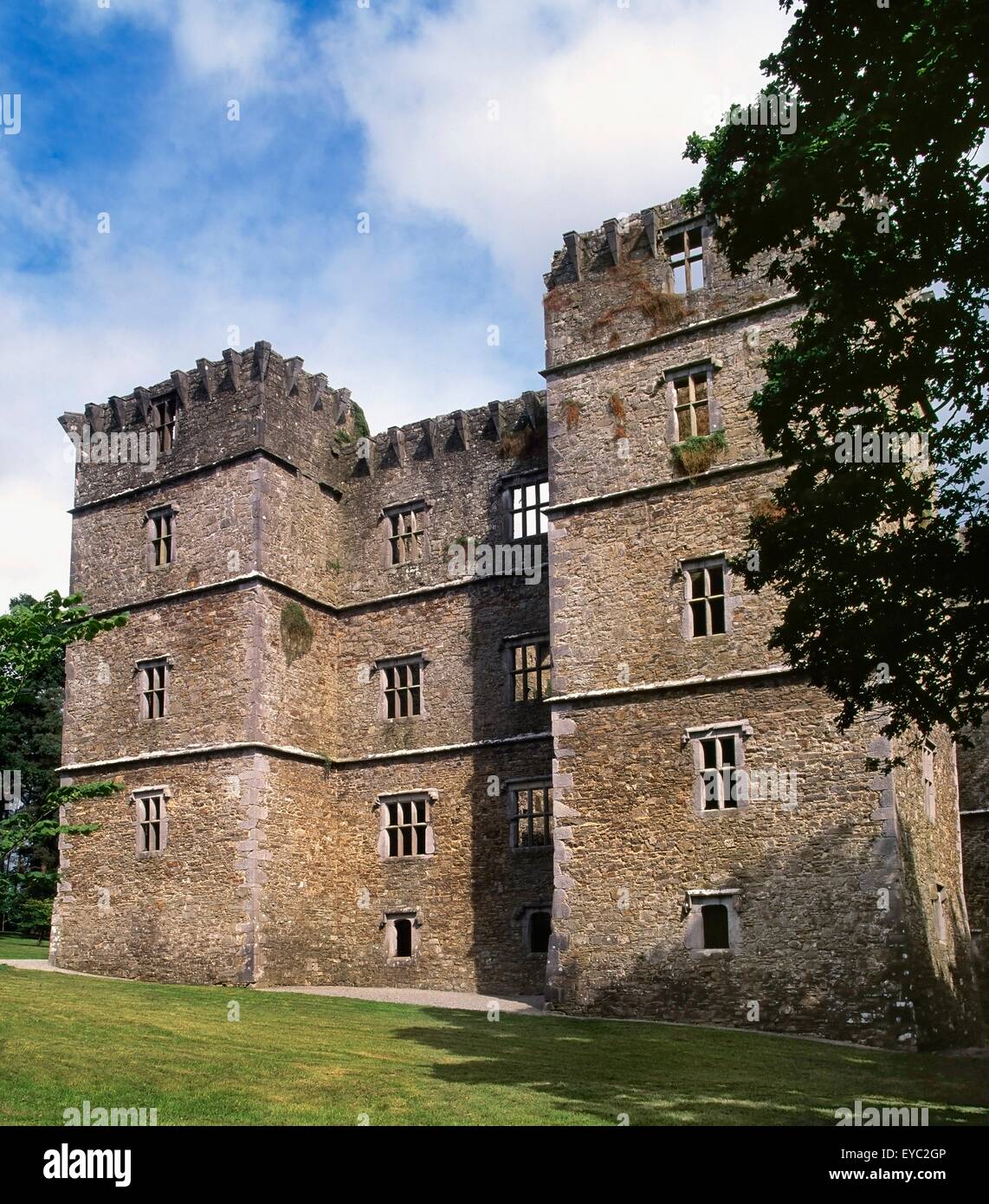 Kanturk castle co cork ireland hires stock photography and images Alamy