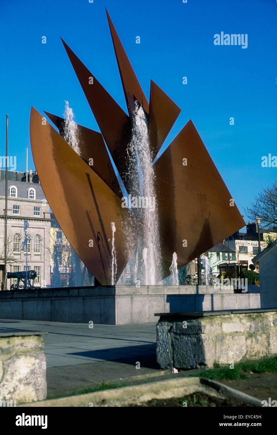 Eyre Square, Galway City, Co Galway, Ireland; Copper Sculpture Depicting The Sail Of A Galway Hooker Stock Photo