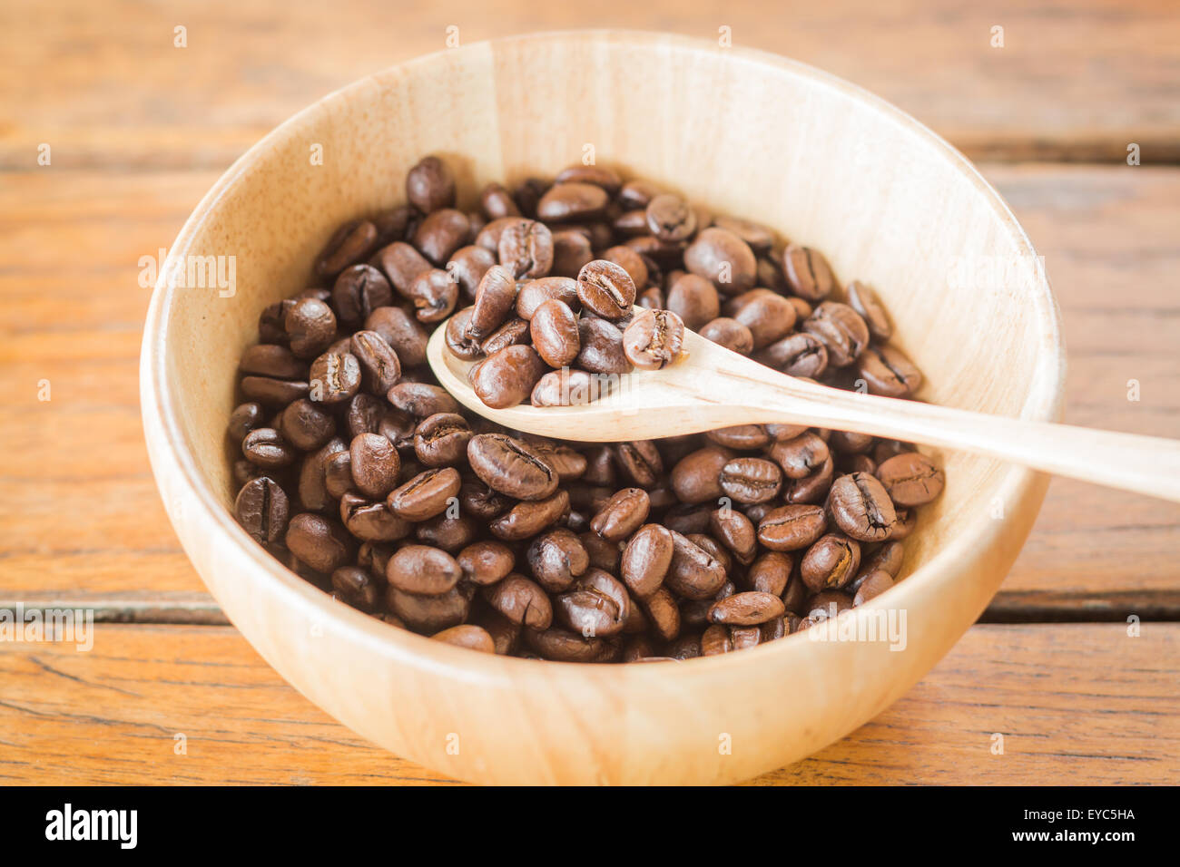 Roasted coffee beans in wooden bowl, stock photo Stock Photo - Alamy