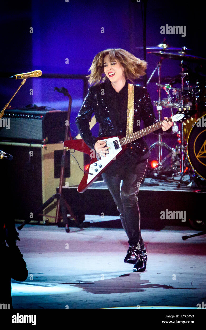 Singer Shea Rider Serena ryder hi-res stock photography and images - Alamy