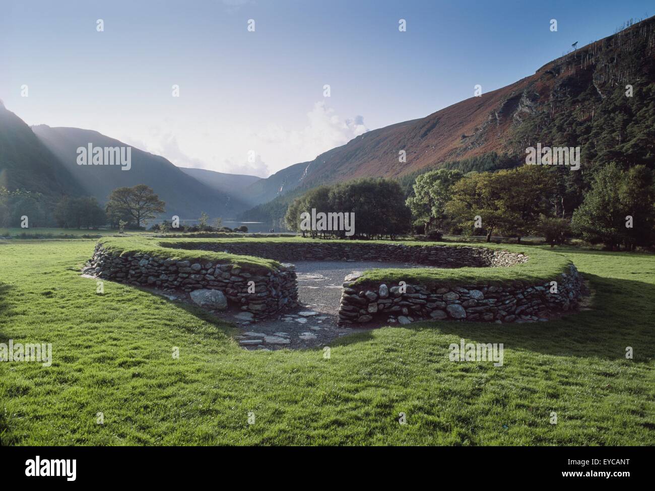 Walled enclosure hires stock photography and images Alamy