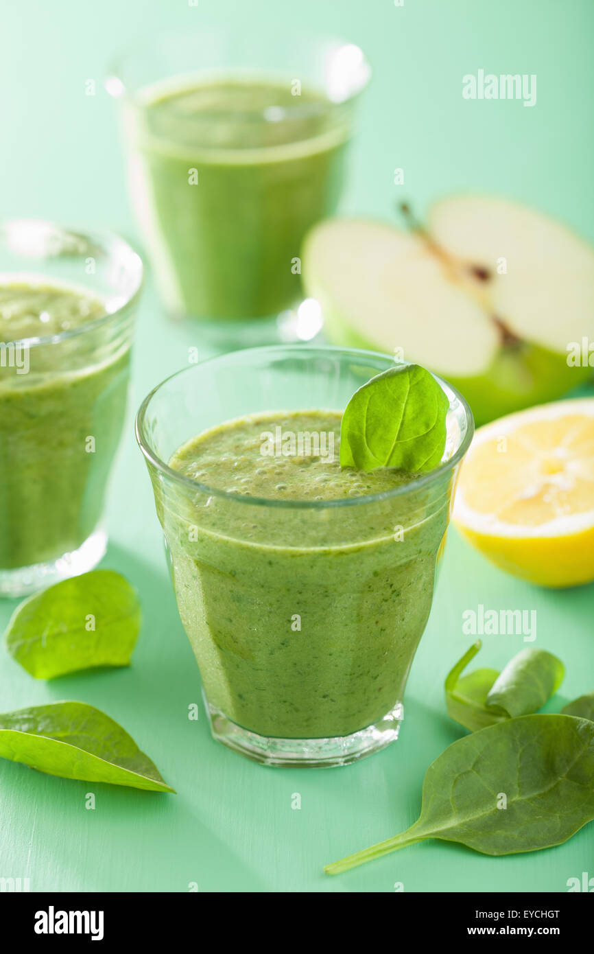 healthy green smoothie with spinach leaves apple lemon Stock Photo Alamy