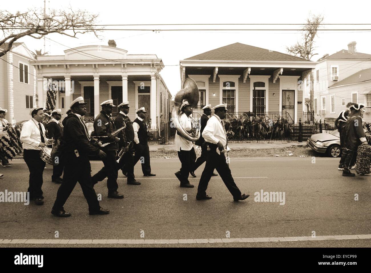 what is mardi gras second line