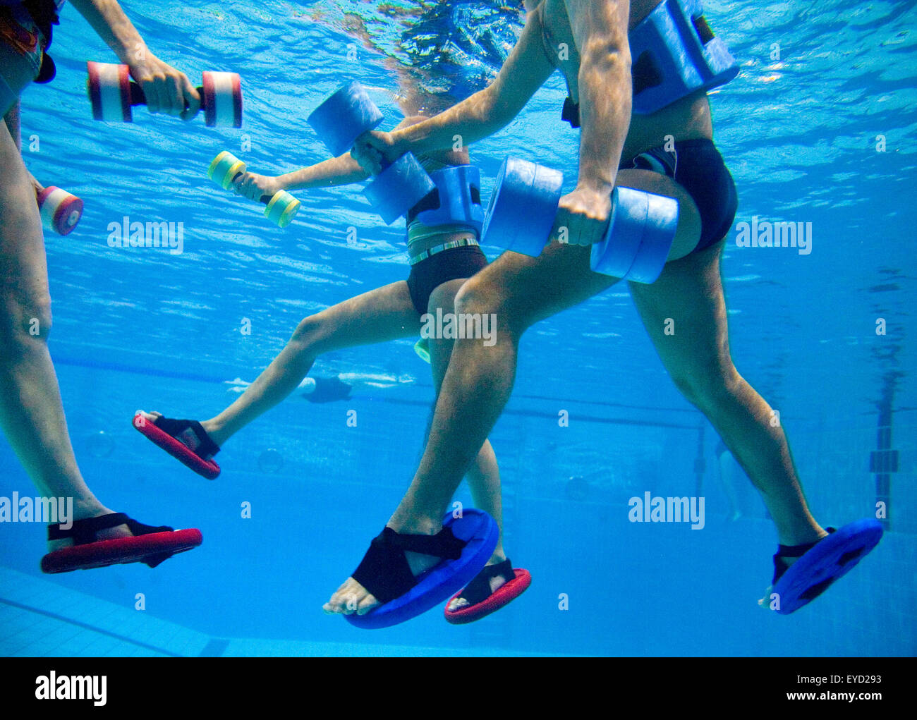 Gymnastics underwater hires stock photography and images Alamy