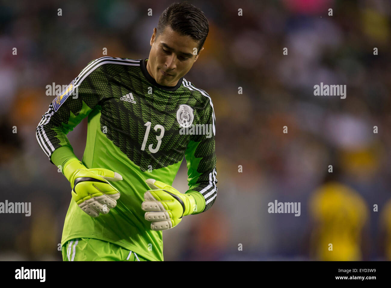 July 26, 2015: Mexico goalkeeper Guillermo Ochoa (13) in action during the CONCACAF Gold Cup 2015 Final match between Jamaica and Mexico at Lincoln Financial Field in Philadelphia, Pennsylvania. Mexico won 3-1. Christopher Szagola/CSM Stock Photo