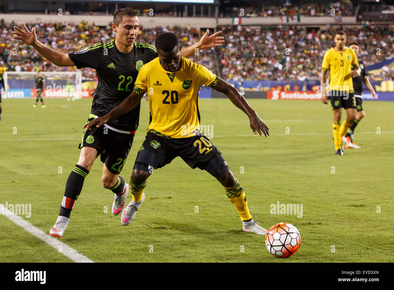 July 26, 2015: Mexico defender Paul Aguilar (22) battles with Jamaica defender Kemar Lawrence (20) for the ball during the CONCACAF Gold Cup 2015 Final match between Jamaica and Mexico at Lincoln Financial Field in Philadelphia, Pennsylvania. Mexico won 3-1. Christopher Szagola/CSM Stock Photo