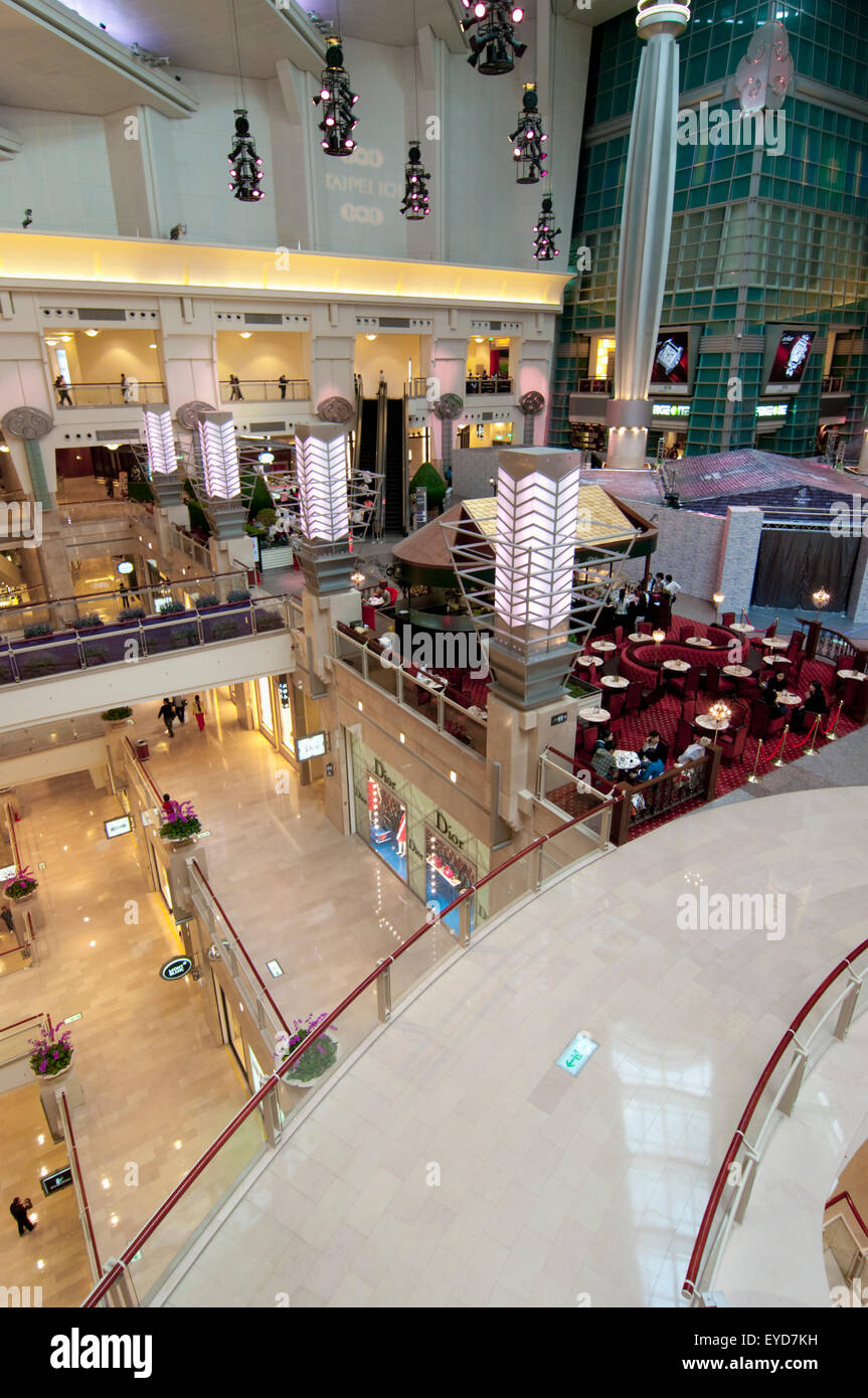 Atrium Of Taipei Shopping Mall Taipei Taiwan Stock Photo