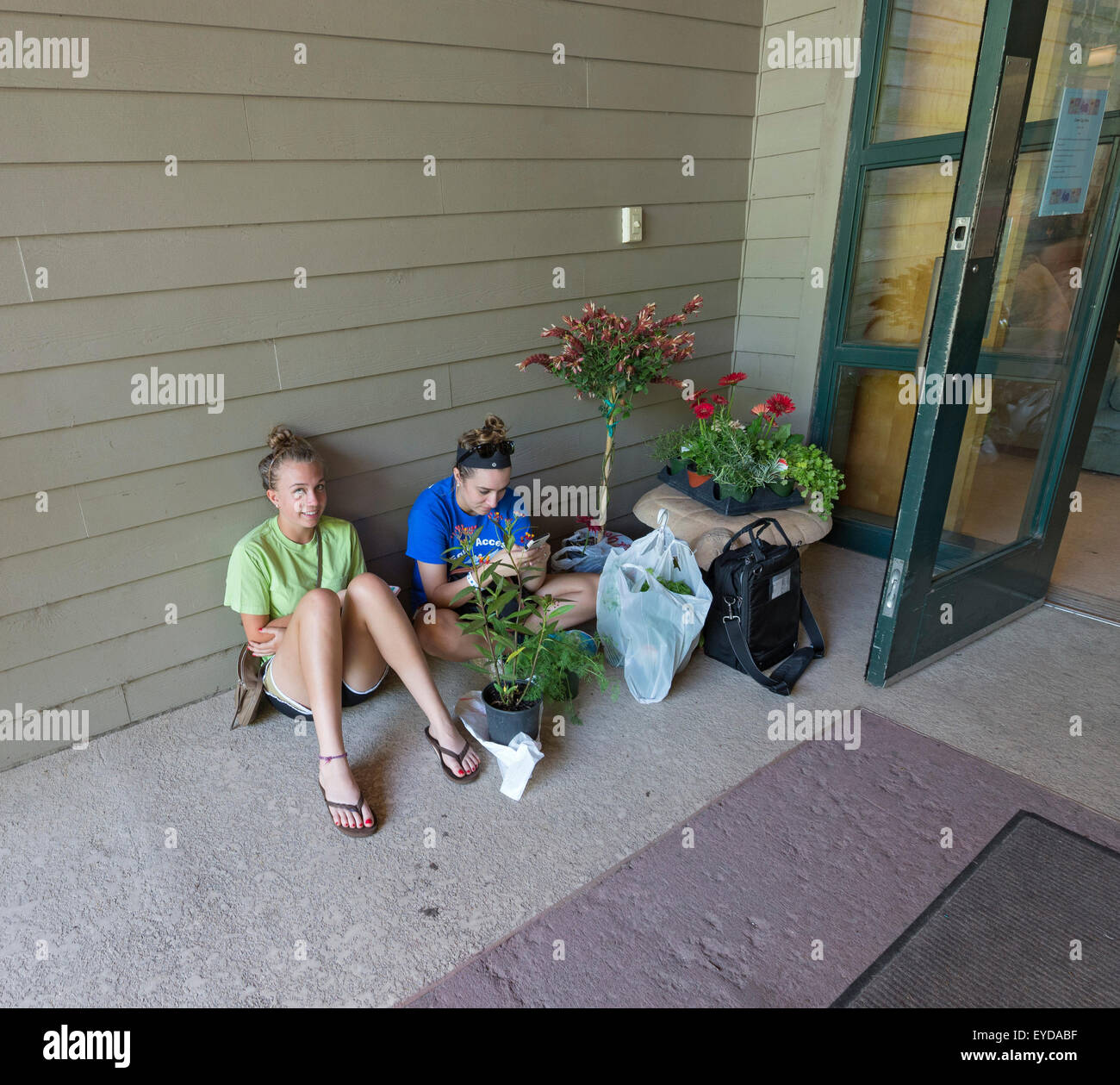 Annual Spring Garden Festival at Kanapaha Botanical Gardens in