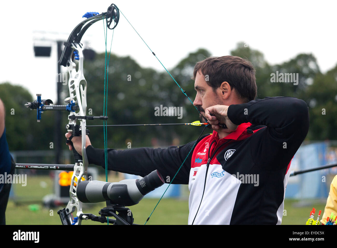 Girls archery team hires stock photography and images Alamy