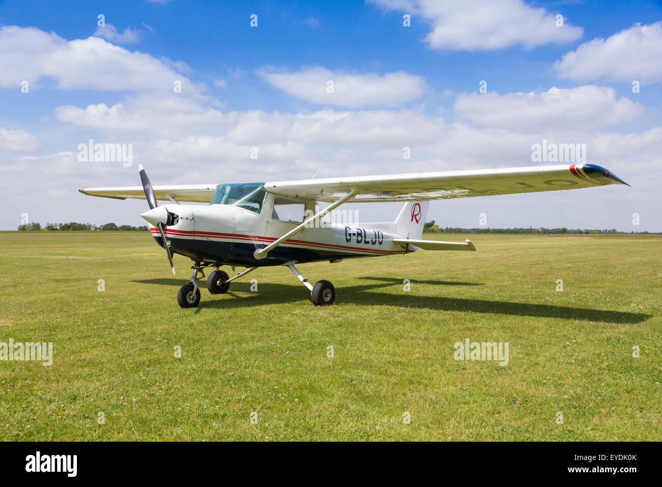 Cessna 152T aircraft at airfield in the UK Stock Photo