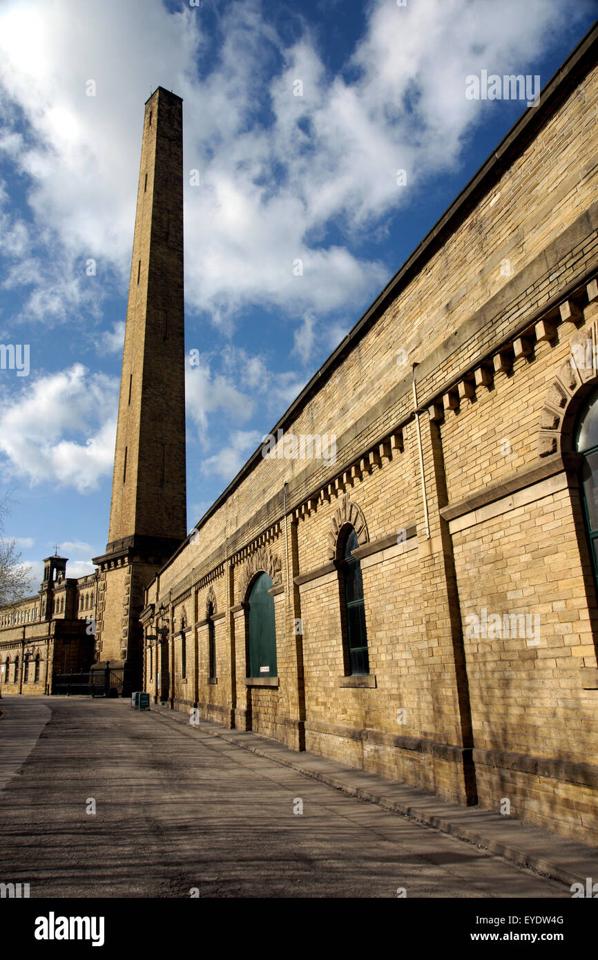 Salts Mill in Saltaire; Bradford, West Yorkshire, England Stock Photo