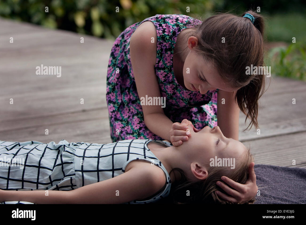 Cpr Child High Resolution Stock Photography and Images Alamy