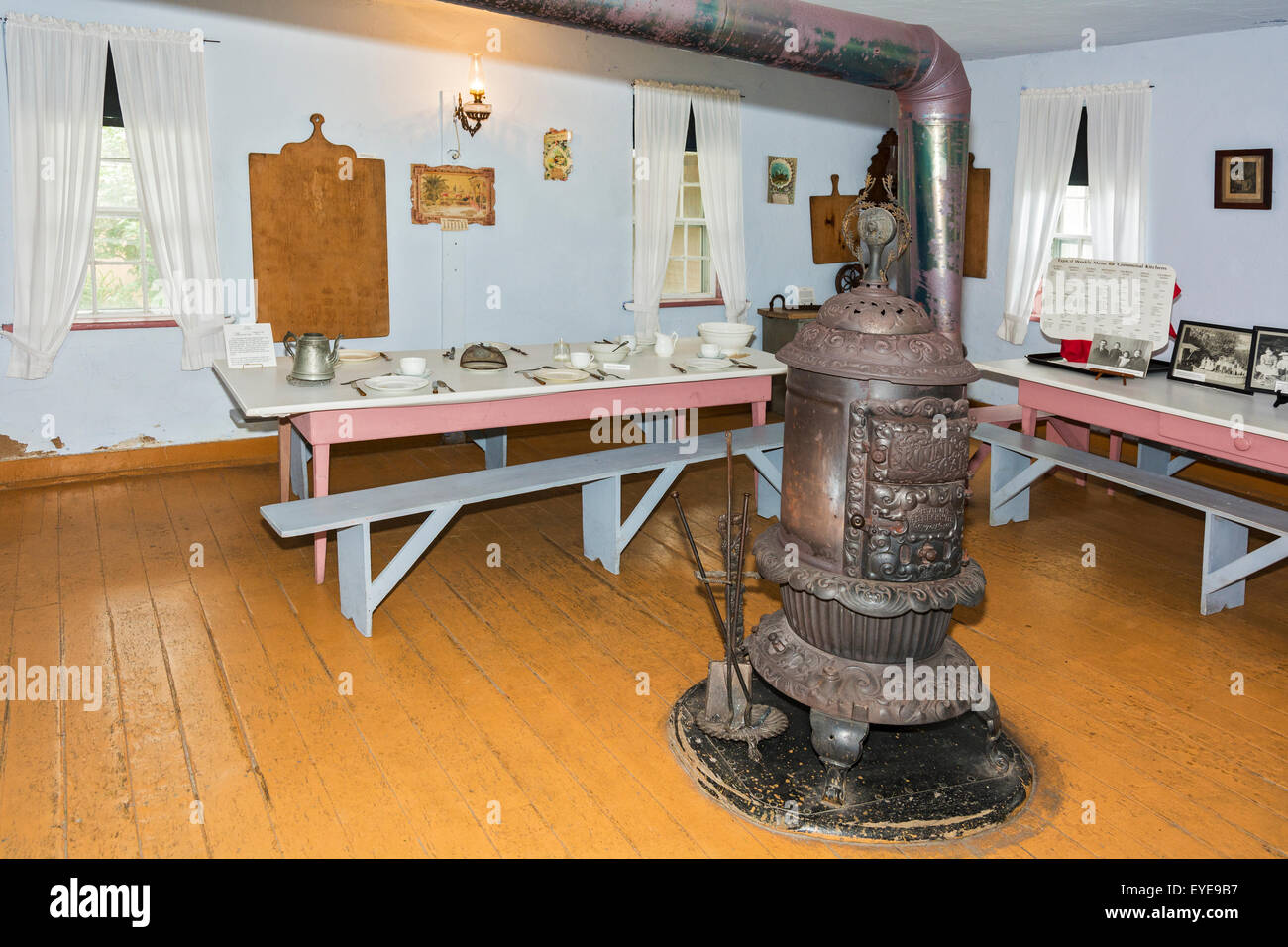 Iowa, Amana Colonies, Middle Amana, Communal Kitchen, operated 1863-1932, preserved circa 1932 Stock Photo